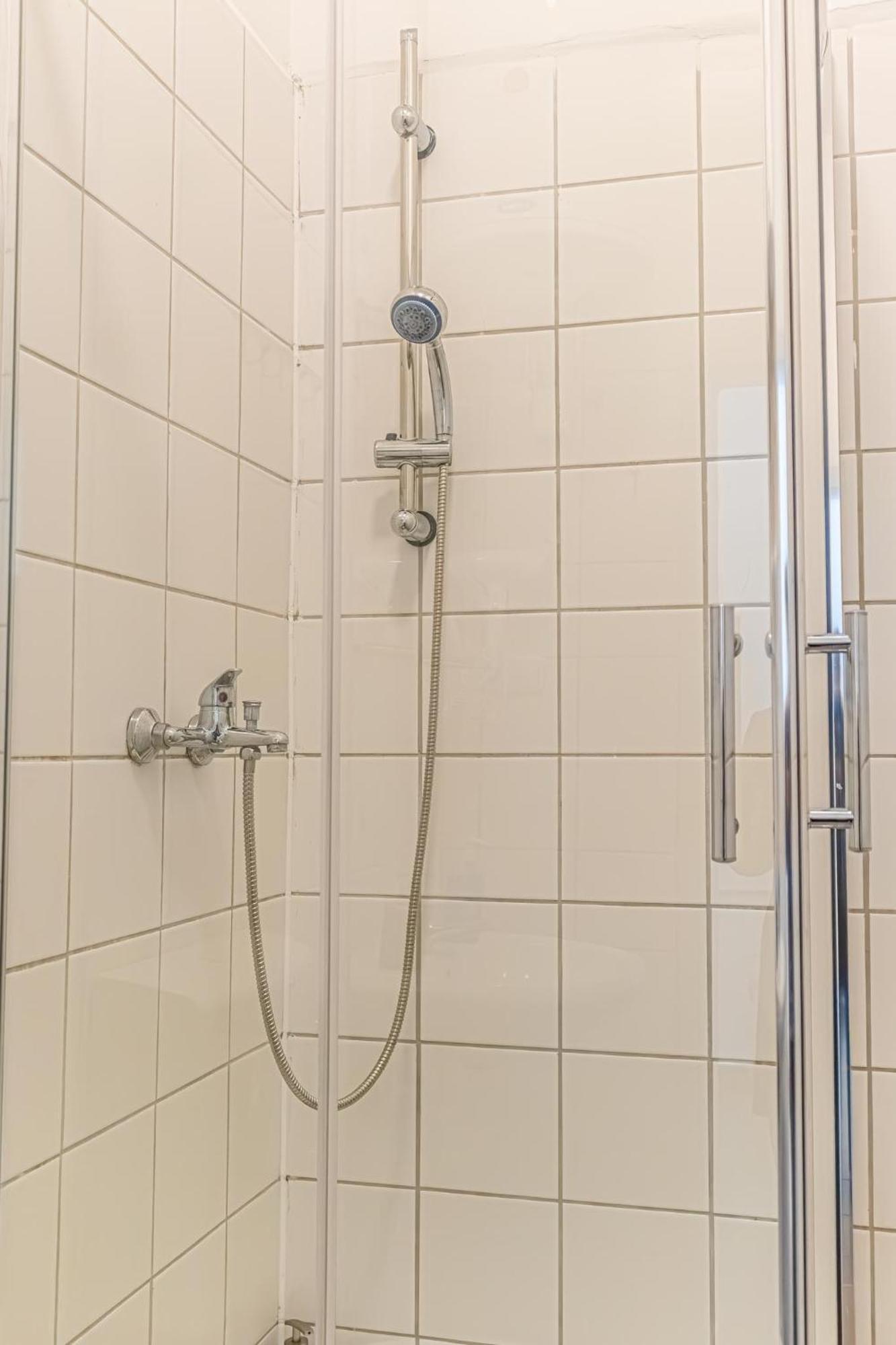 Basic 2Br Apt Perfectly Connected&Well Positioned Wien Exterior foto